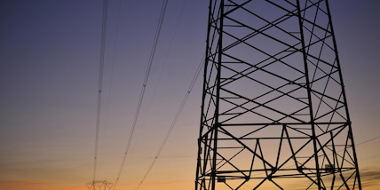 Linee guida per ridurre tasse in bolletta e mini reattori nucleari, oggi il piano Ue