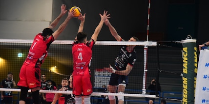 Taranto vince la maratona con Porto Viro