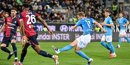 Pagelle Cagliari-Napoli: McTominay detta legge, nervosismo Hojlund. Palestra delude!