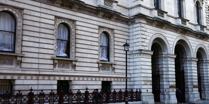 Londra convoca ambasciatore Iran, 'basta destabilizzazione Gb'