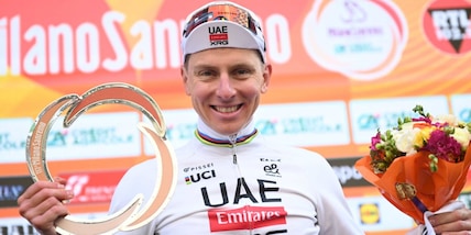 Pogacar, il pazzesco retroscena che dice tutto: “Ha vinto la Milano-Sanremo con la bici rotta”