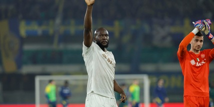 Lukaku atteso a Castel Volturno resta in Belgio, malumore del Napoli