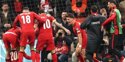 Yildiz traversa ma la Turchia va comunque avanti: Romania fuori, Montella in finale playoff Mondiali