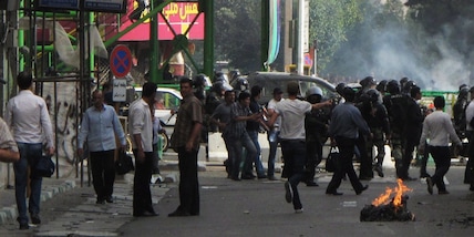 Iran, 'giustiziati stamattina due dissidenti Mujaheddin'