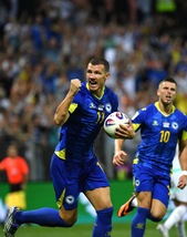 Mondiali: Dzeko 'l'Italia temeva più il Galles, noi lo abbiamo battuto'