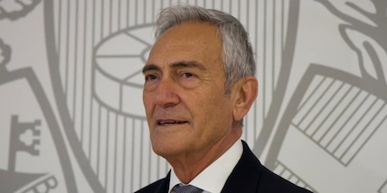 “Come sto? Bene”: Gravina in Figc, il giorno dopo è ancora più assurdo