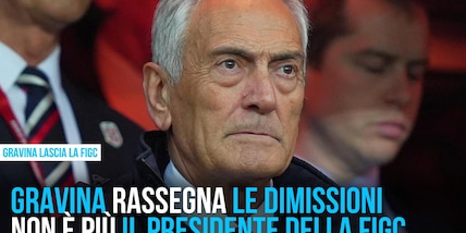 Gravina si dimette