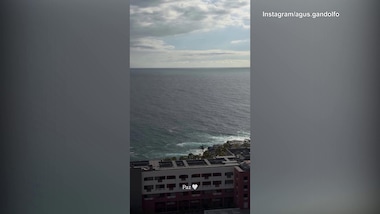 Lady Martinez al mare in Spagna