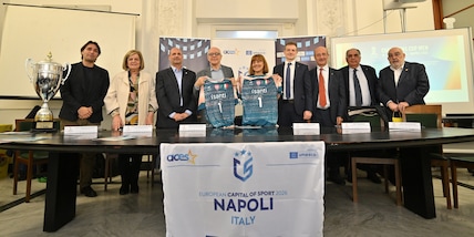 A Napoli ideale taglio del nastro della Champions Cup Men di sitting volley