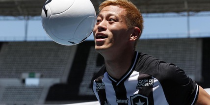 Calcio: Keisuke Honda torna a giocare a 39 anni
