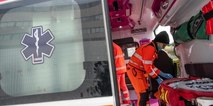 Morto il bambino di un anno e mezzo caduto da una finestra a Bologna