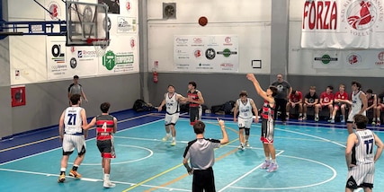 Olimpo Basket: incredibile rimonta della serie D e sorpasso a 30 secondi dalla fine!