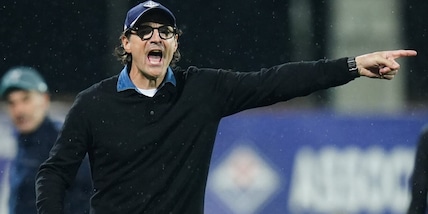 Vanoli: "Fiorentina, nessuna si era mai salvata. Paratici prezioso, ora proviamo l'impresa in Conference"