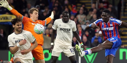 Crystal Palace e West Ham condannano il Wolverhampton alla retrocessione. E anche De Zerbi trema