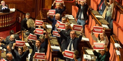 Dl sicurezza: sfuma emendamento in commissione, rischio muro opposizioni