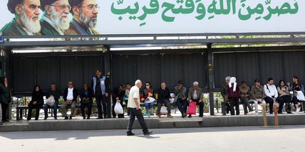 Teheran, 'Usa tolgano il blocco e noi negozieremo a Islamabad'