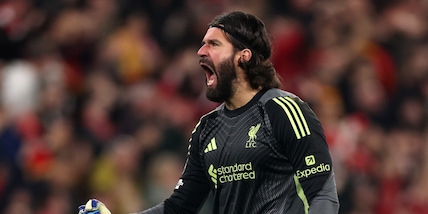 Alisson-De Gea, il duello si infiamma: la Juve si siede al tavolo delle trattative