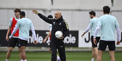 Allenamento Juve verso il Milan: come stanno Yildiz, Thuram e Holm. Le novità