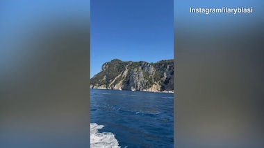 Sabato a Capri per Ilary Blasi