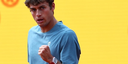 Cobolli vola per la prima volta agli ottavi di Madrid: Vallejo schiantato in 2 set. Darderi ko