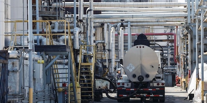 Boom dell'export di petrolio Usa con la chiusura di Hormuz