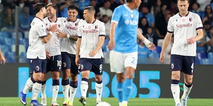 Conte disperato, Bernardeschi torna mago al Maradona: adesso è bagarre Champions