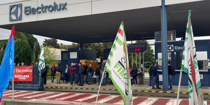 Electrolux: sindacati, il 25 maggio sciopero di gruppo con presidio al Ministero