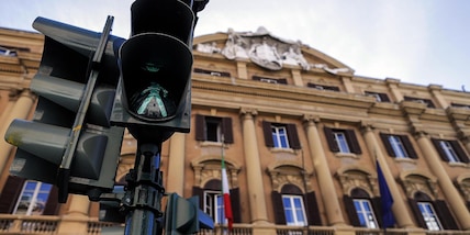 Balzo dei titoli di Stato, il Btp sale di 16 punti al 3,92%