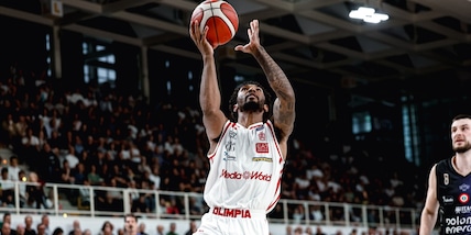 Milano si affida all’Mvp Brooks, Brescia al cuore
