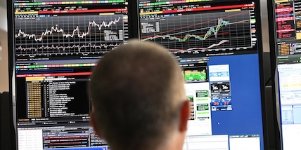 Lo spread tra Btp e Bund apre poco mosso a 71 punti