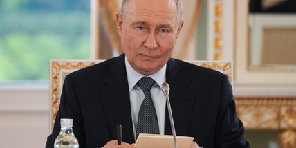 Putin rilancia, 'Schroeder sarebbe un buon mediatore'
