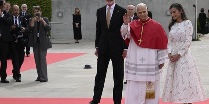 Il Papa, 'abusi del clero ferita ancora aperta'
