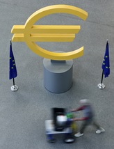 ++ La Bce alza i tassi di un quarto di punto al 2,25% ++