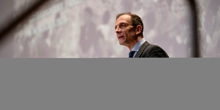 Le Regioni chiedono al governo il rinvio dell'esame del Piano casa