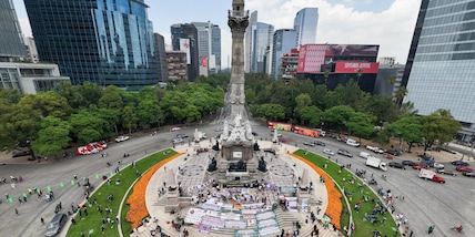 Mondiali: fuori dall'Azteca scontri tra manifestanti e polizia