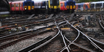 Scontro tra due treni a nord di Londra, ci sono feriti gravi