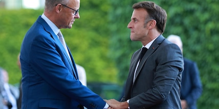 Macron, 'aumentate spese su difesa, europei e americani più vicini'
