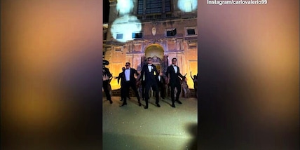 El Shaarawy, il balletto al matrimonio è uno spettacolo