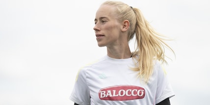 La Juventus Women saluta anche Vangsgaard: nuova avventura per l'attaccante danese. I dettagli