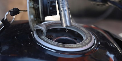 Il gasolio self in autostrada torna sopra i due euro al litro