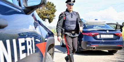 Ucciso con un colpo di fucile al petto, un sospettato dai carabinieri