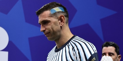 Dibu Martinez, perché non è finita: le due strade della Juve per la porta