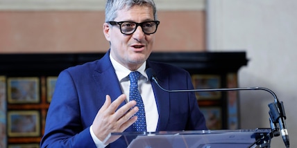 Barachini, 'spot istituzionali solo con attori e voci umane e uso IA va dichiarato'