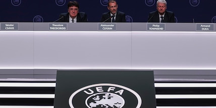 Uefa "la Fifa non può usare il calcio per arricchirsi, cresce l'opposizione al piano"