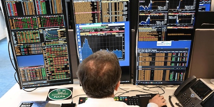 Borsa: l'Europa in miglioramento, petrolio poco mosso e titoli Stato in calo