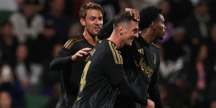 Juve-Palermo 2-0, diretta: Yildiz e Milik, la tournée si chiude con i botti. Tutte le dichiarazioni LIVE Juve-Palermo 2-0, diretta: Yildiz e Milik, la tournée si chiude con i botti. Tutte le dichiarazioni LIVE