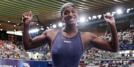 Curtis strepitosa agli Europei di nuoto: oro nei 50 dorso, migliorato ancora il record del mondo