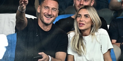 Noemi Bocchi concorrente a Ballando con le Stelle, l'ironia di Totti sui social
