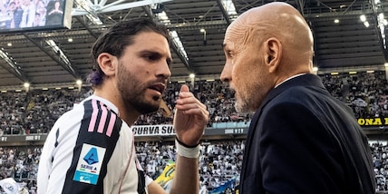 La maglia di Del Piero, la "fissa" per Nedved e la fiducia Juve di Spalletti: Locatelli si racconta La maglia di Del Piero, la "fissa" per Nedved e la fiducia Juve di Spalletti: Locatelli si racconta