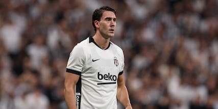Tris Besiktas allo Zalgiris nel playoff di Europa League: Vlahovic debutta ma resta a secco. Benfica ok